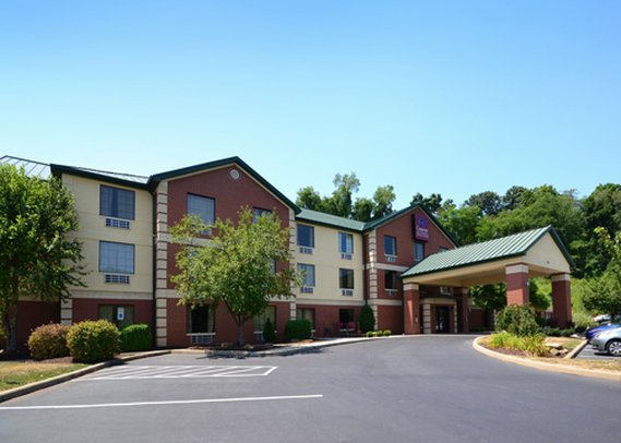 Comfort Suites