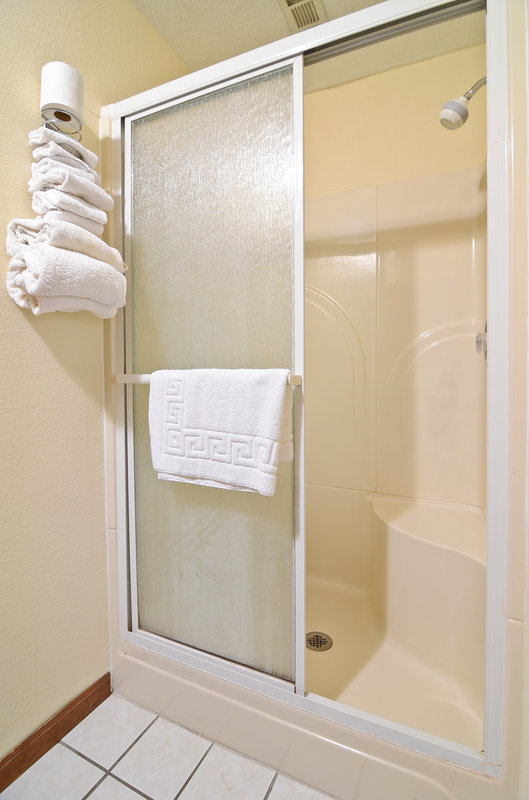 DAYS INN - Lake Saint Louis, MO