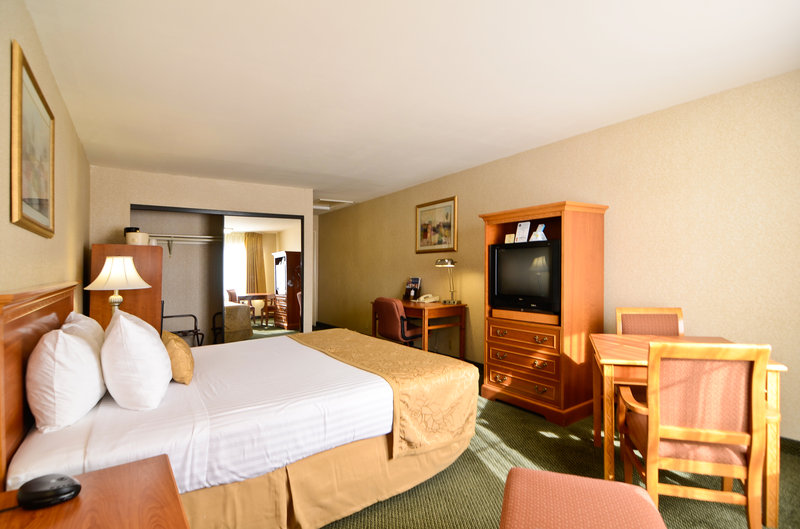 BEST WESTERN Country Inn - Temecula, CA