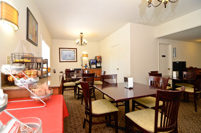 BEST WESTERN Country Inn - Temecula, CA