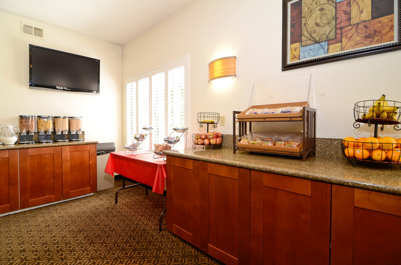 BEST WESTERN Country Inn - Temecula, CA