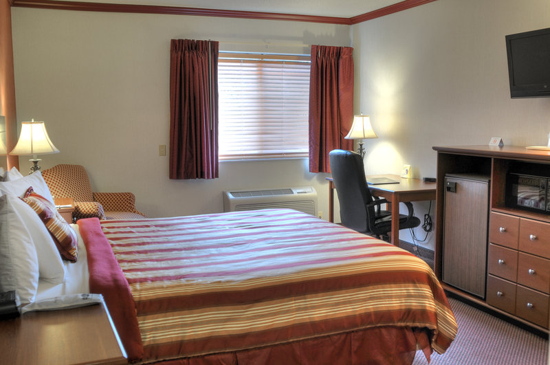 Best Western Sunapee Lake Lodge - Newbury, NH