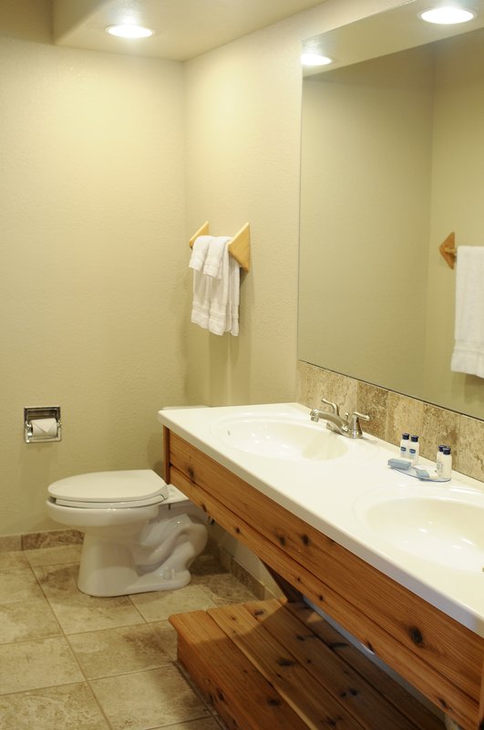Best Western Sunapee Lake Lodge - Newbury, NH
