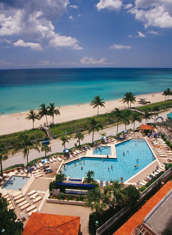 Ramada Hollywood Beach Resort Hotel - Hollywood, FL