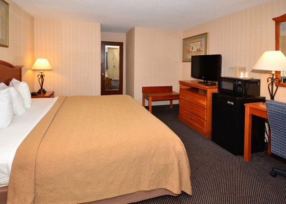 Quality Inn Raynham - Raynham, MA