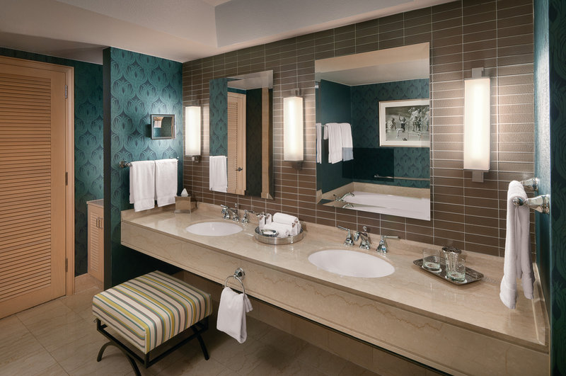 Sheraton Phoenician Corp - Scottsdale, AZ