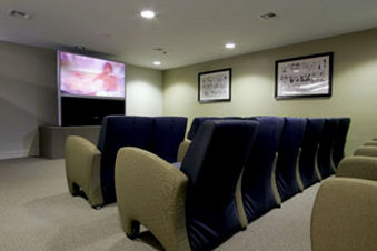 Oakwood at Costa Mesa - Room