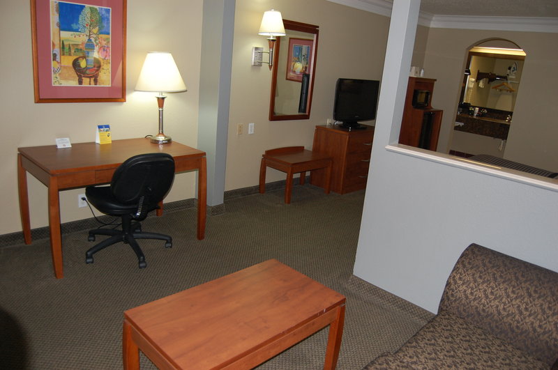 Best Western - Angleton, TX