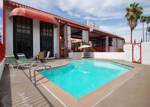 Econo Lodge - Riverside, CA