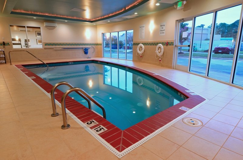 Holiday Inn Express-Hampton - Hampton, VA