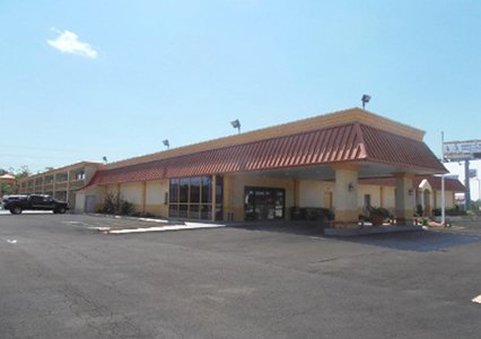 Econo Lodge - Conroe, TX