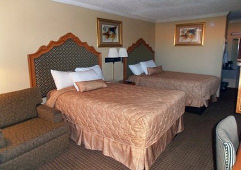 Econo Lodge - Conroe, TX
