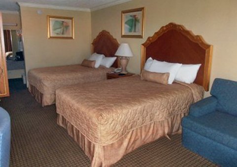 Econo Lodge - Conroe, TX