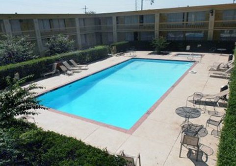 Econo Lodge - Conroe, TX