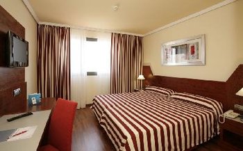 Hotel Frontair Congress Aeropuerto - Room