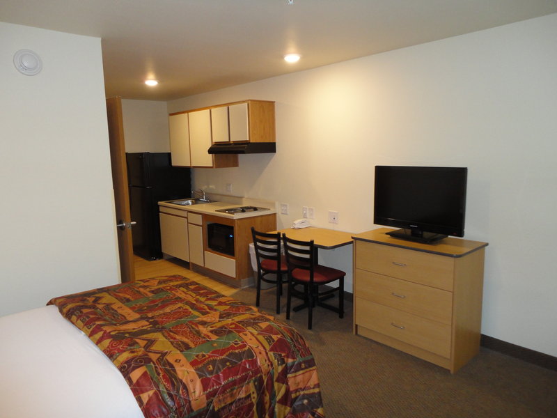 Americas Best Value Inn - Amelia, LA