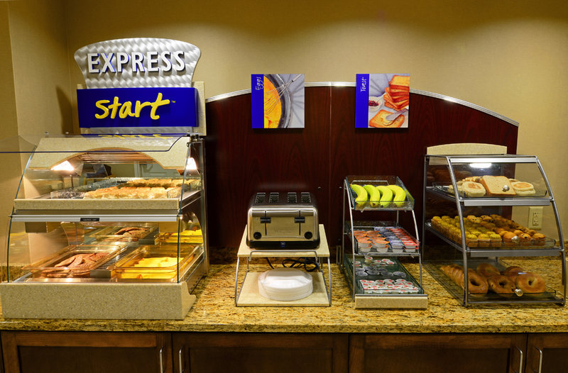 Holiday Inn Express-Hampton - Hampton, VA