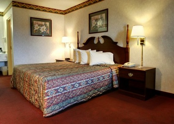 Rodeway Inn & Suites - Richland, MS