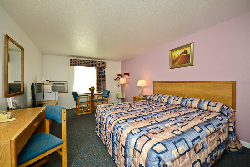Americas Best Value Inn - McPherson, KS