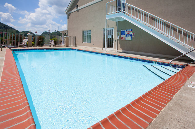 Country Inn & Suites Corbin - Corbin, KY
