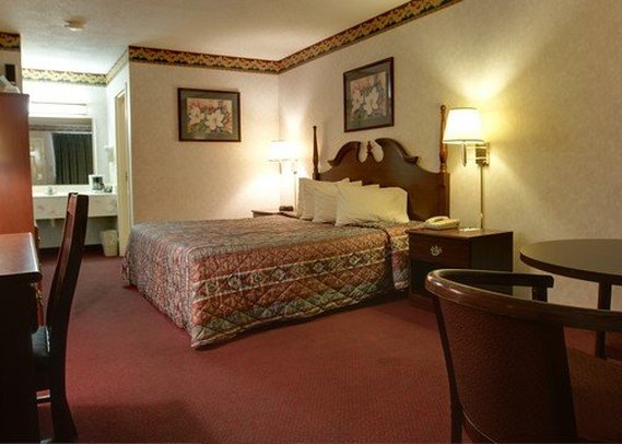 Rodeway Inn & Suites - Richland, MS