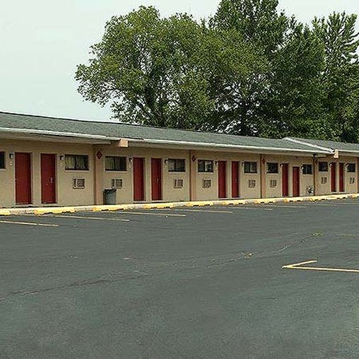Clover Motel - Maple Shade, NJ
