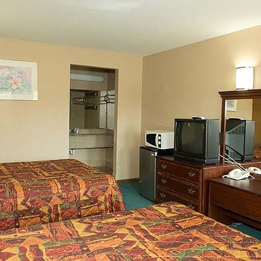Clover Motel - Maple Shade, NJ