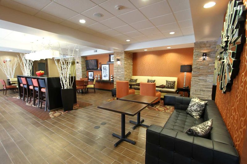 Hampton Inn Clinton - Clinton, IA