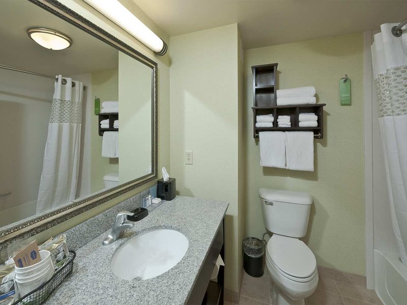 Hampton Inn - Augusta, ME