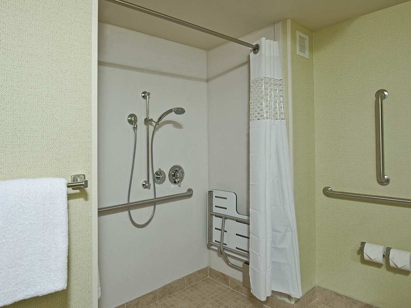 Hampton Inn - Augusta, ME