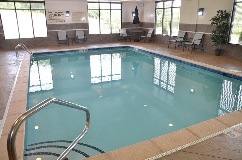 Hampton Inn-Sharon - West Middlesex, PA