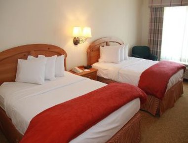 Baymont Inn & Suites-Waunakee - Waunakee, WI