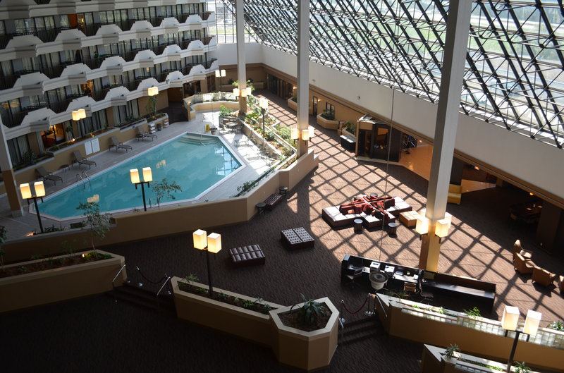 Holiday Inn EVANSVILLE AIRPORT - Evansville, IN