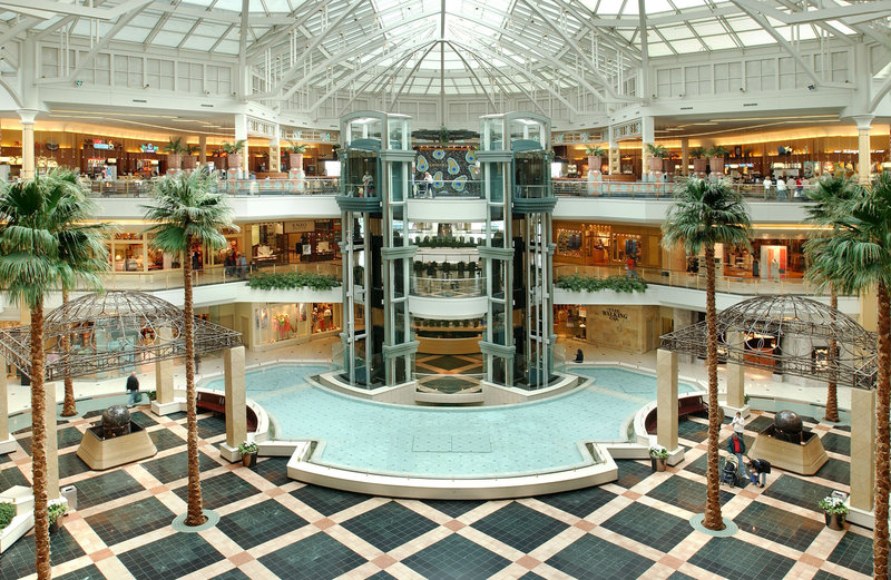 Somerset Inn - Troy, MI