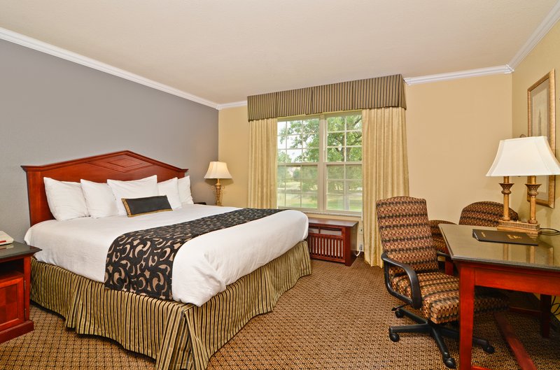 Best Western Premier Bridgewood Resort Hotel & Conference Ce - Neenah, WI