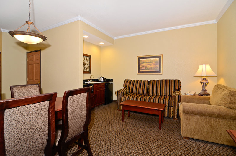 Best Western Premier Bridgewood Resort Hotel & Conference Ce - Neenah, WI