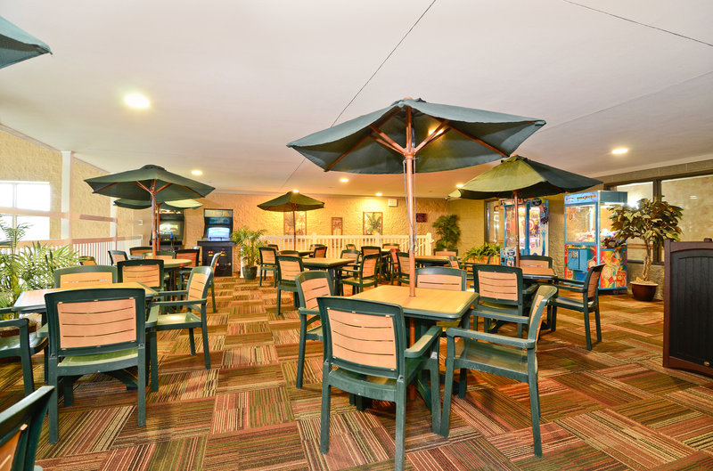 Best Western Premier Bridgewood Resort Hotel & Conference Ce - Neenah, WI