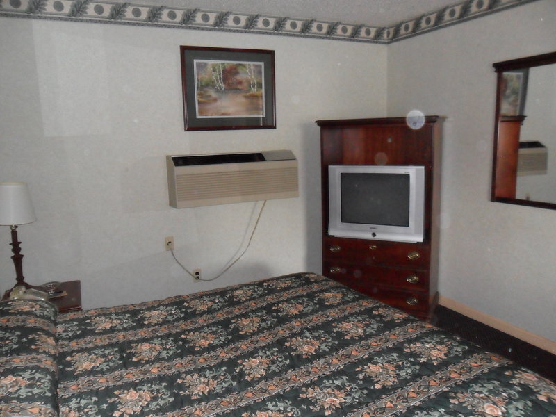 Red Carpet Inn Brooklawn - Gloucester City, NJ