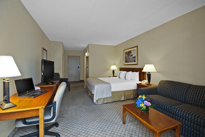 Best Western Plus North Haven Hotel - North Haven, CT