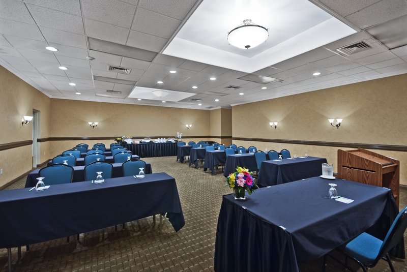 Best Western Plus North Haven Hotel - North Haven, CT