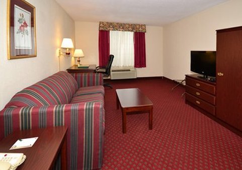 Quality Inn & Suites - Chambersburg, PA