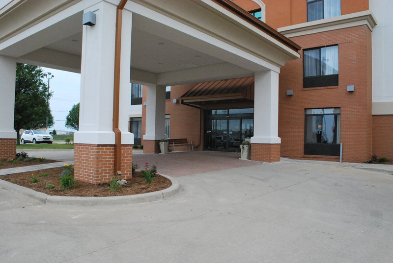 Holiday Inn Express Bloomington West - Bloomington, IL