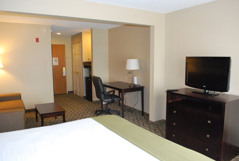 Holiday Inn Express Bloomington West - Bloomington, IL