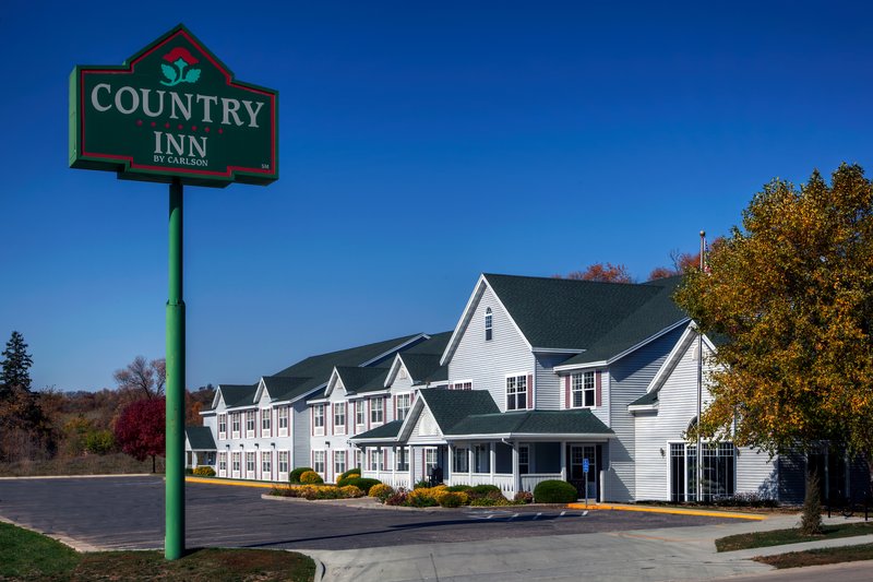 Country Inn Decorah - Decorah, IA