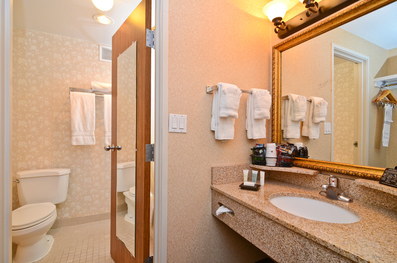 Best Western Plus-Kelly Inn - Omaha, NE