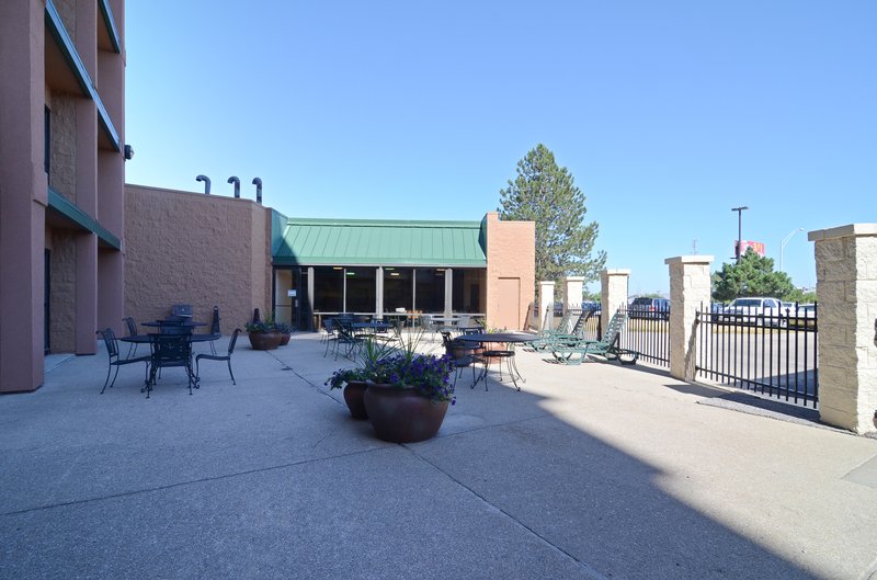 Best Western Plus-Kelly Inn - Omaha, NE