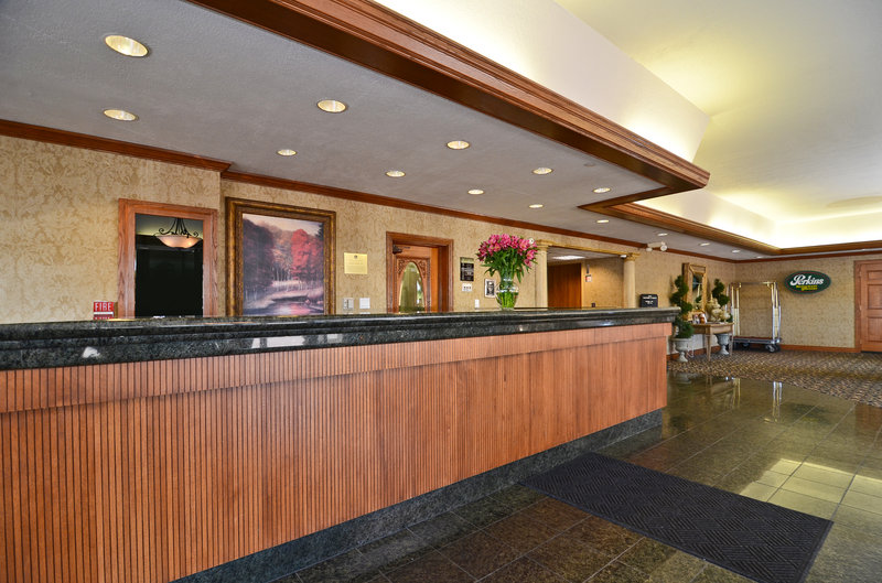 Best Western Plus-Kelly Inn - Omaha, NE