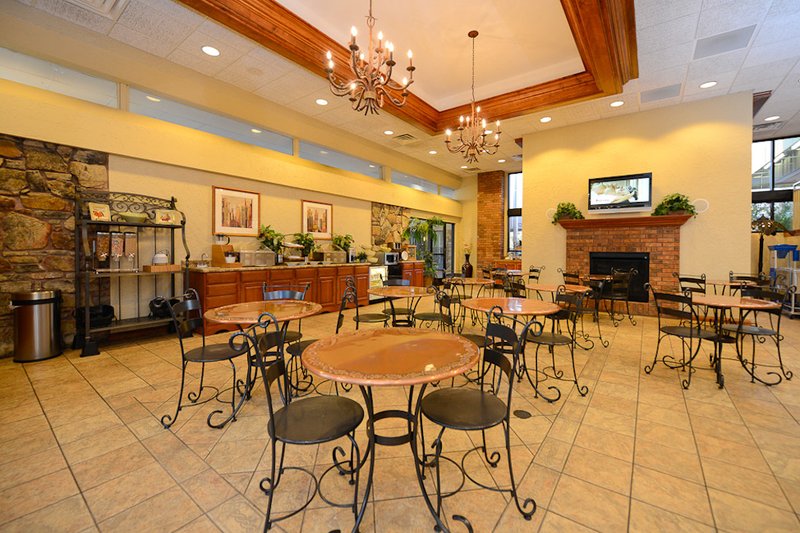 Best Western Plus - Branson, MO