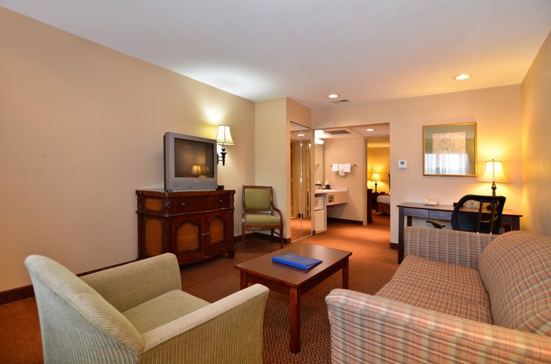 Best Western Plus - Branson, MO