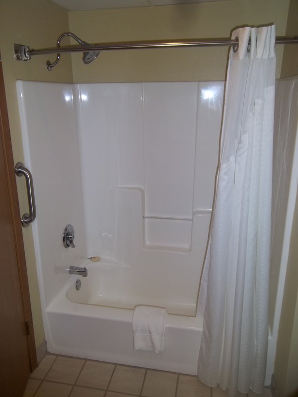 Holiday Inn Express - Bemidji, MN